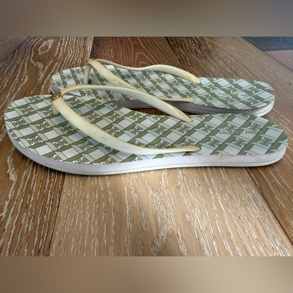 Tory Burch flip flops - Picture 9 of 9